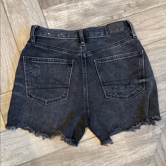 American Eagle Outfitters Black Jean Shorts - Picture 2 of 2